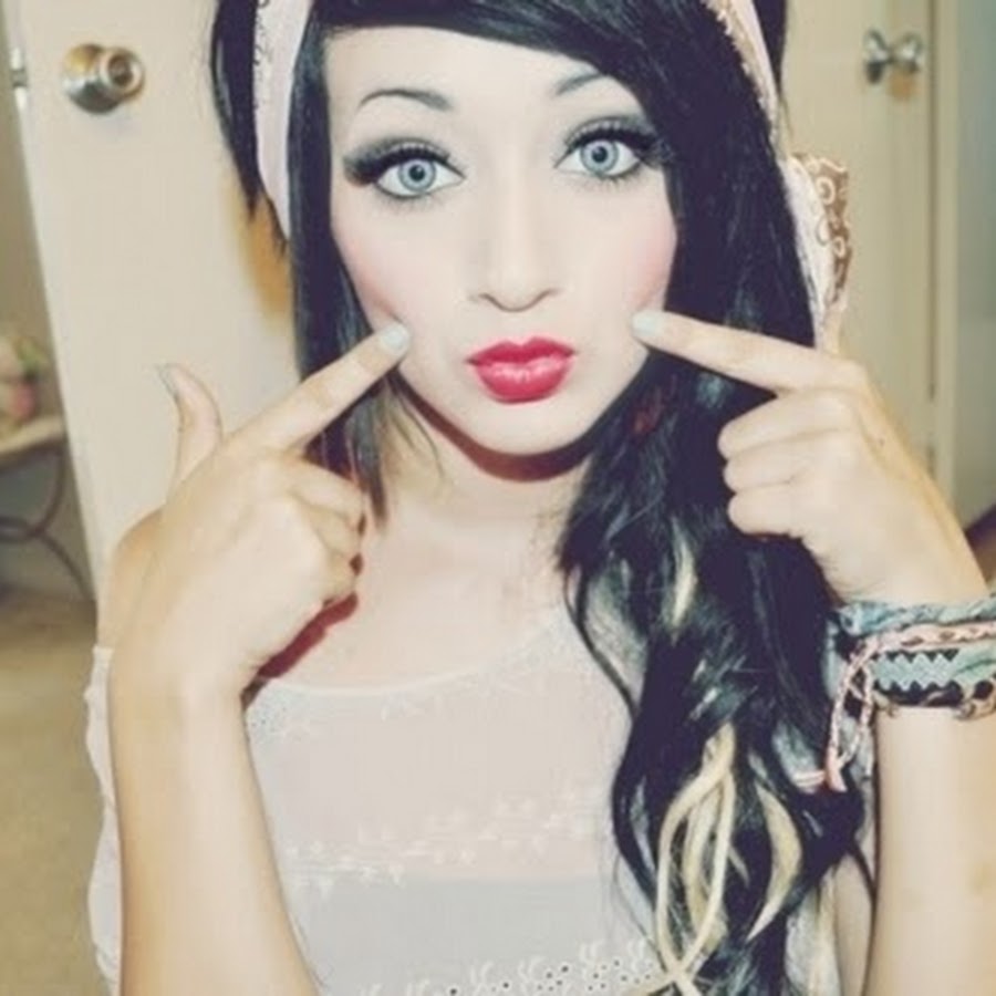 latina barbie - YouTube