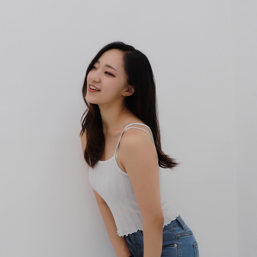 Min Young Lee - YouTube