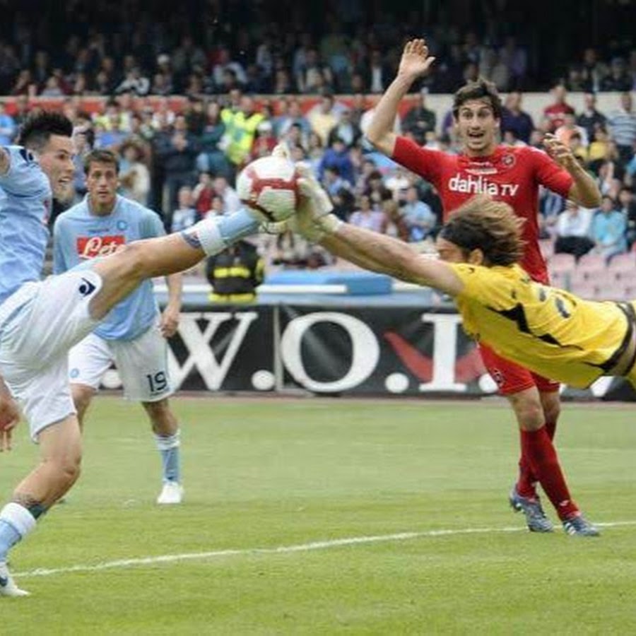 Футбол интересные моменты. Мини футбол прикол. Футбол интересные моменты. Смешные кадры в футболе. Футбол лучшие моменты.