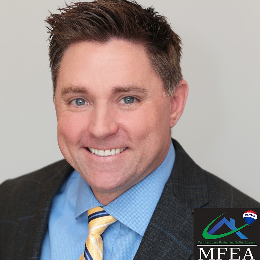 Mike foster. Дэнни нуччи в молодости. Mike foster актер. Michael wayne foster. Mike foster.