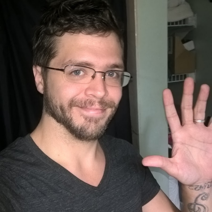 Normalize guys. Normal guy. Лицо мужчины. Normal guy. Guy selfie.