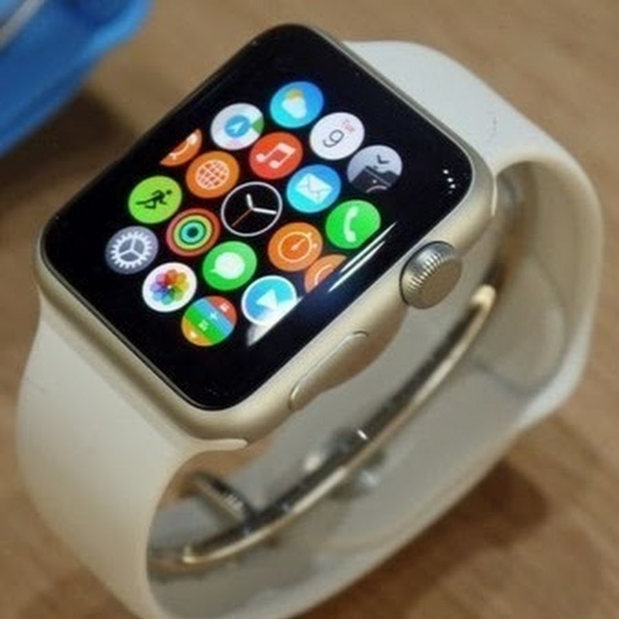 В каком году вышли apple watch 1