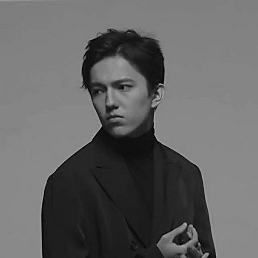 Dimash Kudaibergen France - YouTube