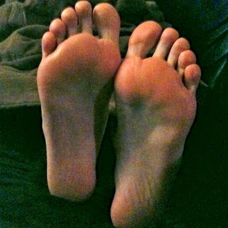 Feetfirst