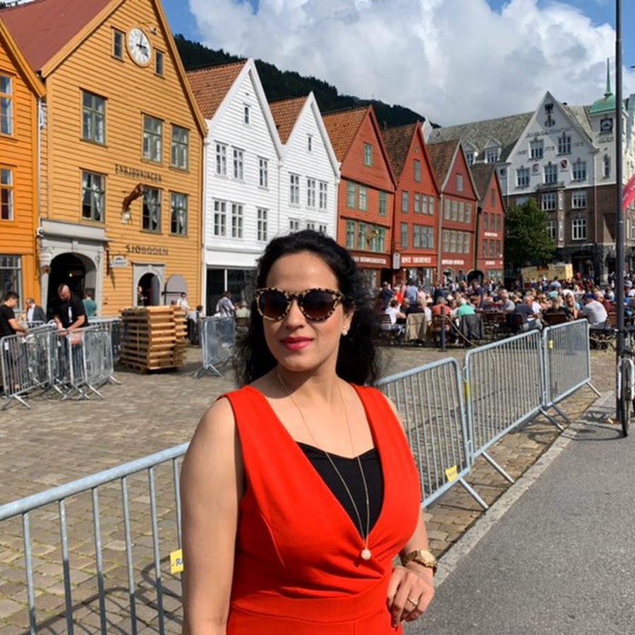 Punjabi Kudi In Norway - YouTube