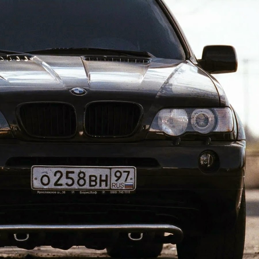 Номера из бумера. БМВ х5 е53 бумер 2. БМВ х5 е53 из бумера 2. БМВ х5 бумер 2. БМВ х5 о258вн