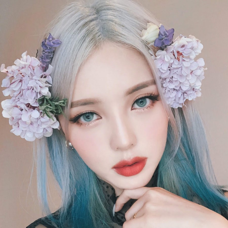 Korean Makeup Artist Pony Shares Her Night Time Skincare Routine