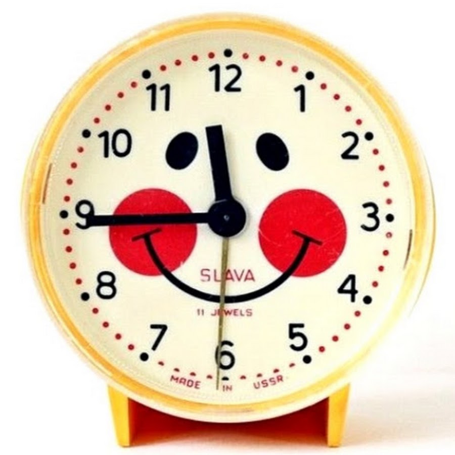 Светильник часы барашек. Мумин часы наручные. Ламповые настенные часы. Будильник и включенный свет. Little clock.