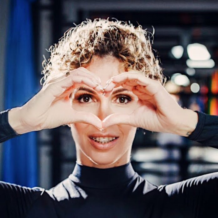 Юлия Смольная Net Worth & Earnings (2026)