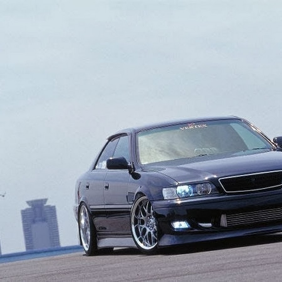 Чайзер 100 перед. Губа vertex chaser 100. Чайзер 100 черный. Toyota chaser 100. Тойота чайзер 100 турер.