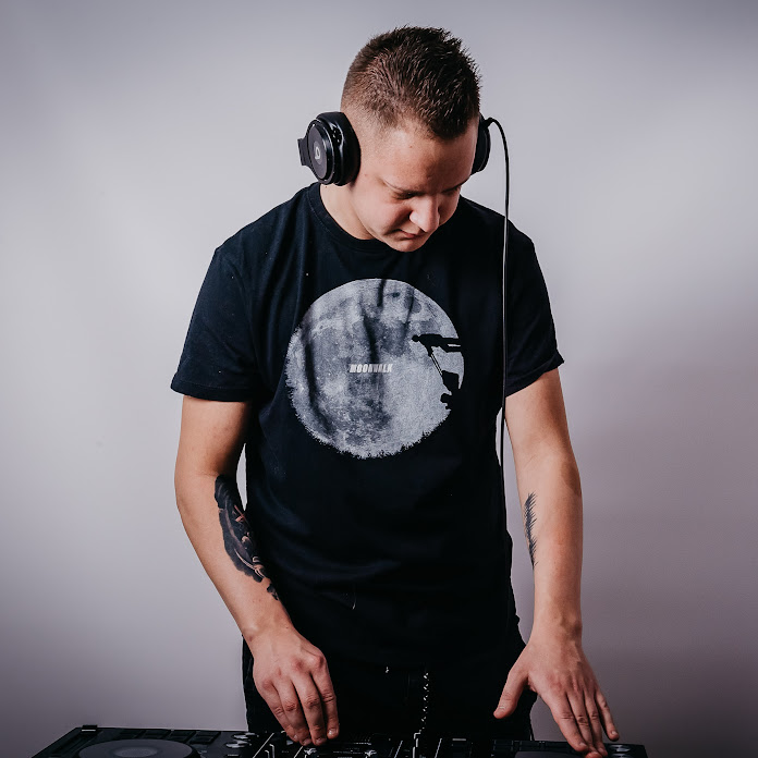 Dj Przemooo Net Worth & Earnings (2026)