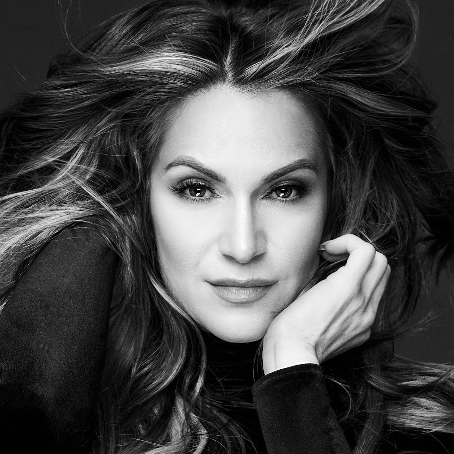 Shoshana Bean - YouTube