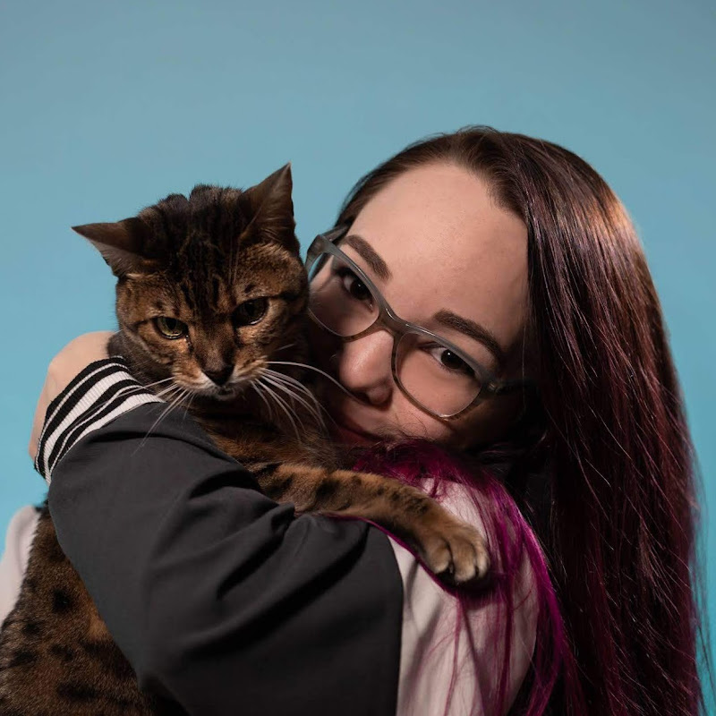 Linzey Rae (linzeyrae) Channel Stats and Demographics