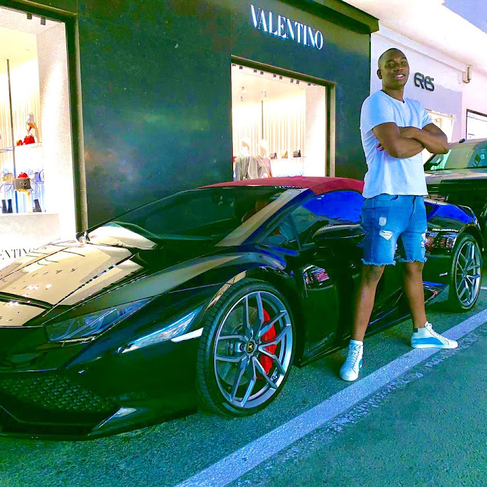 La Gente Pesada Net Worth & Earnings (2026)