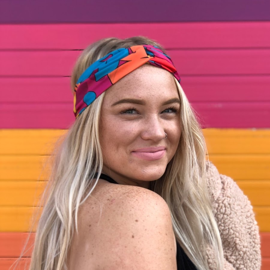 Alix Traeger YouTube