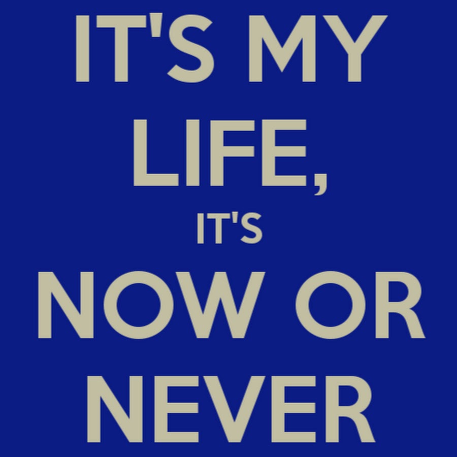 Live in the here and now. Live life to the fullest. It a live. Now обои. Life надпись.
