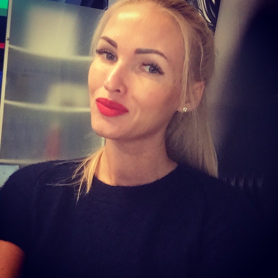 Рената литвинова в гостях у ивана урганта