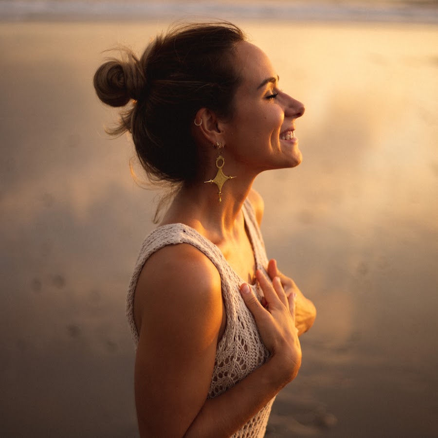 Chloé Bloom YouTube