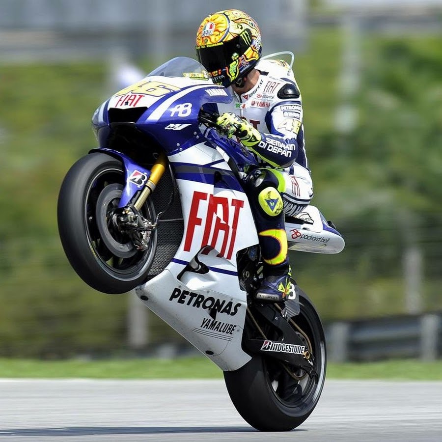 Crazy sport. Цифра 5 в стиле мотогонок.