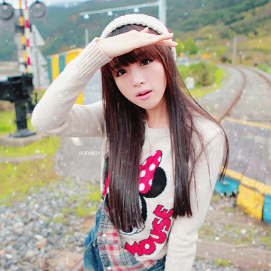 Милые кореянки с челкой. Na hae ryung. Милая корейская девушка. Кореянки ольджан. Фотографии корейских чолок.