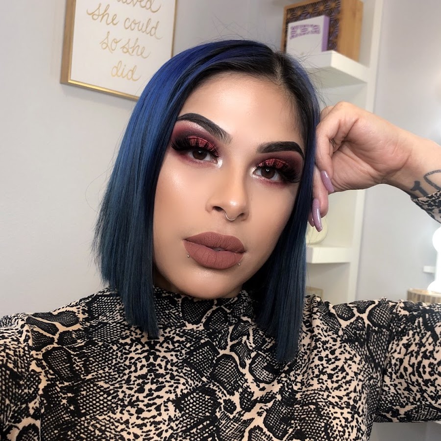 Trying Bianca Del Rio S Makeup Remover Youtube