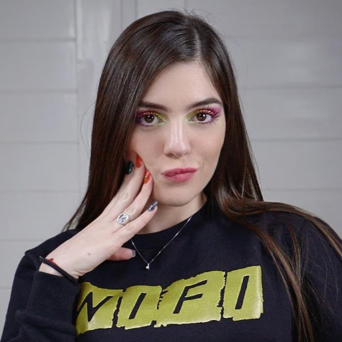 Candela Diaz Net Worth & Earnings (2026)