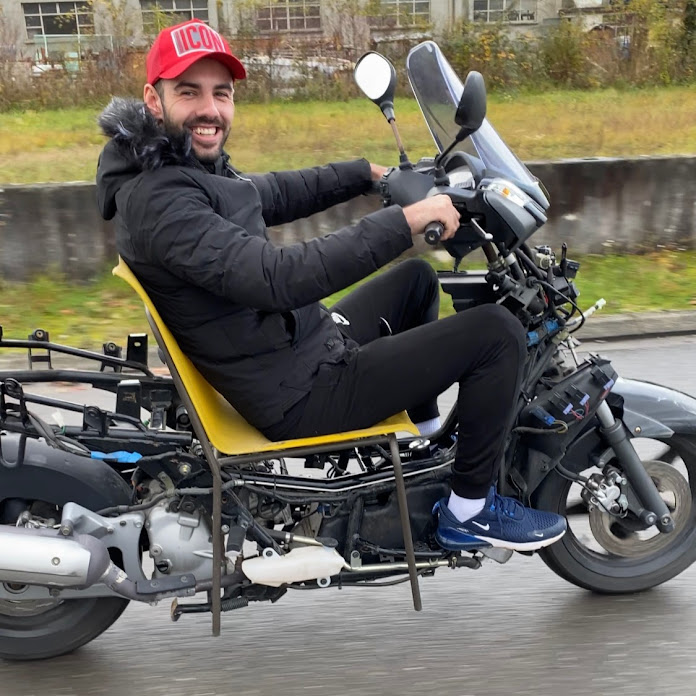 Le Monde de Spain Net Worth & Earnings (2026)