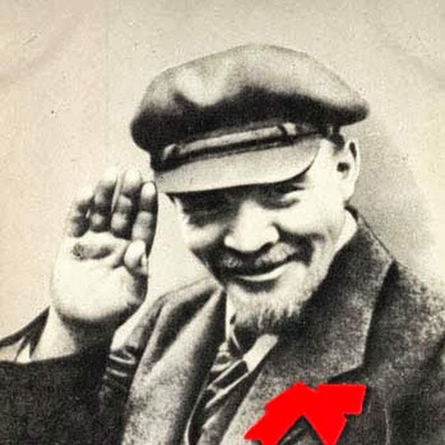 ленин владимир ильич улыбается. владимир ленин в фуражке. хитрый ленин. ленин владимир ильич смеется. ленин gif.