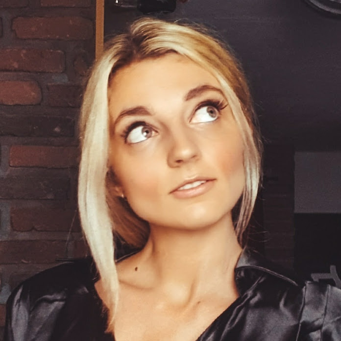 Ambr'Ouille Net Worth & Earnings (2026)