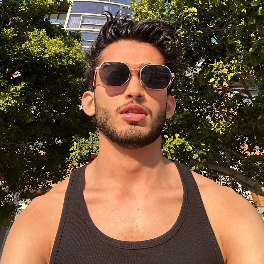 шах блоггер. шах блоггер. шах мансуров тик токер. хабиб шарипов. шах блоггер.