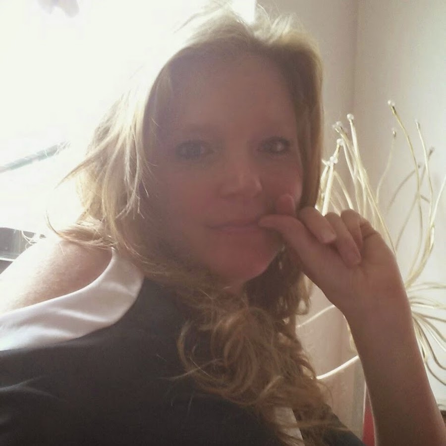 Brenda Van Der Vaart - YouTube