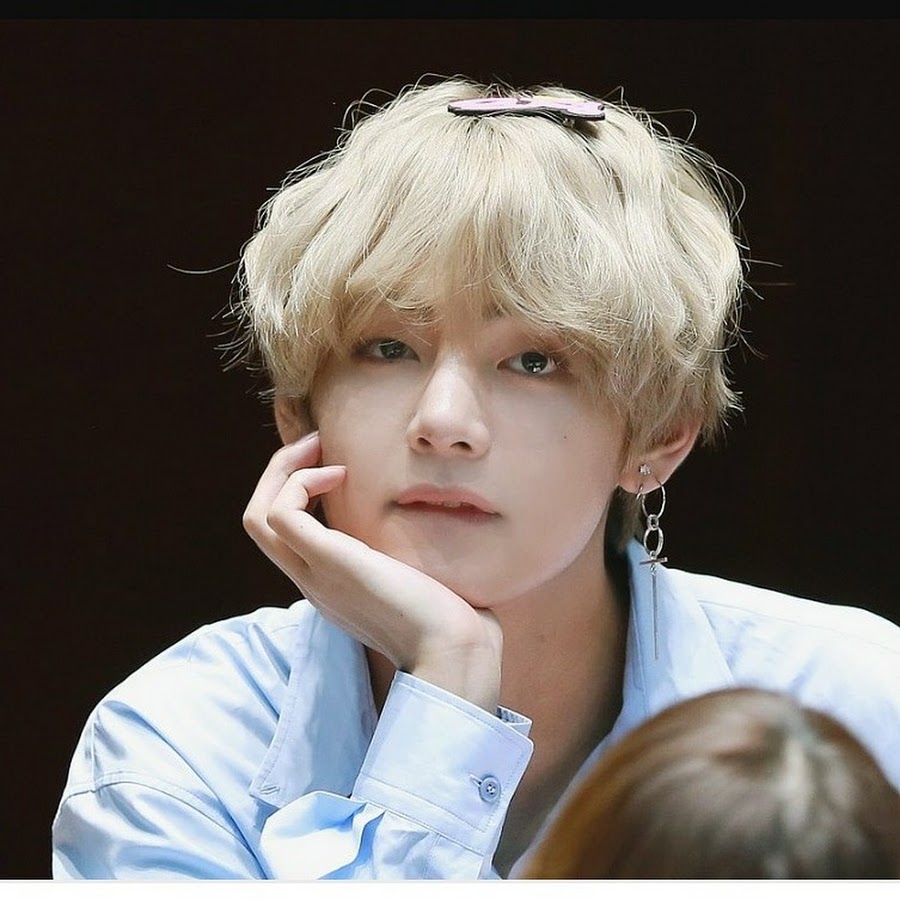 Taehyungslittlewife Kim.Tae.Hyung - YouTube