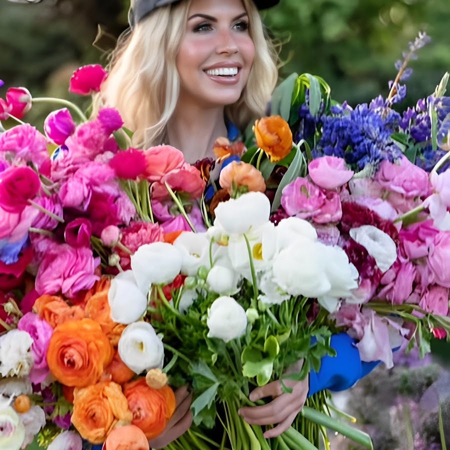 Andrea Cox TV - YouTube