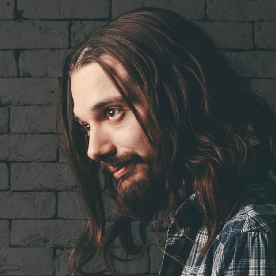 Значок торговой марки r. R label. In verruf дискография. R label. R label.