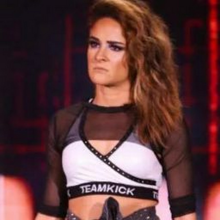 Dakota Kai - YouTube