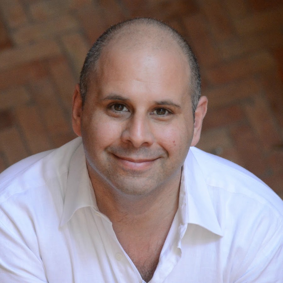 Тахир шах и его жена. Тахир фотография. Тахир шах. Тахир шах. Тахир шах дом калифа.