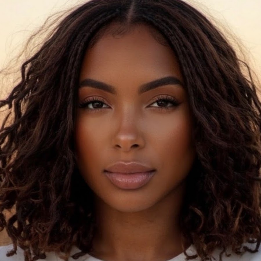 Hencha Voigt - YouTube