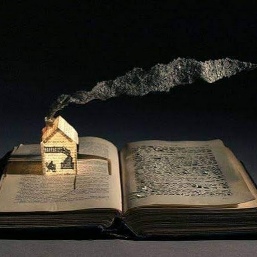 Истории связанные с книгами. Книги 2000 годы красивая фотография. Стопка книг. Старинный дизайн книг. Раскрытые книги.