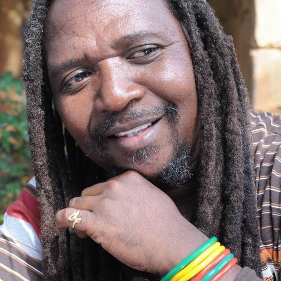 Pacific babe, nude heavy set filipina