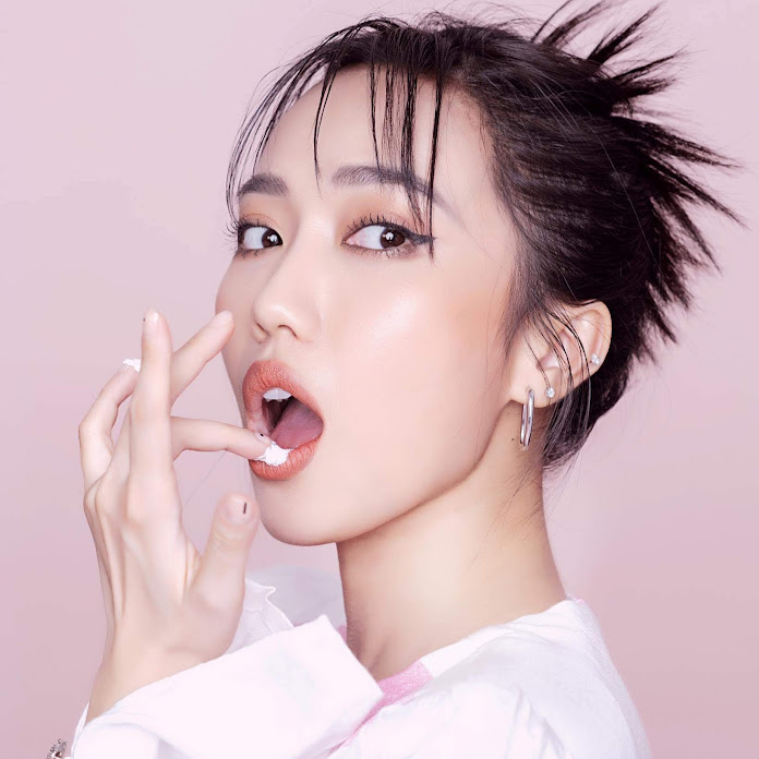 Diệu Nhi Official ? Net Worth & Earnings (2026)