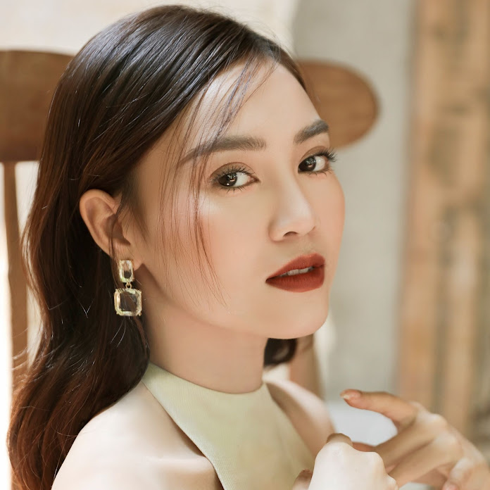 Ninh Dương Lan Ngọc Official Net Worth & Earnings (2026)