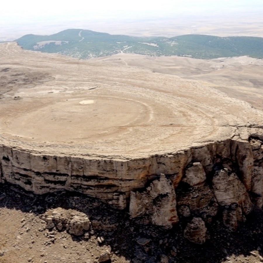 Срезанные горы