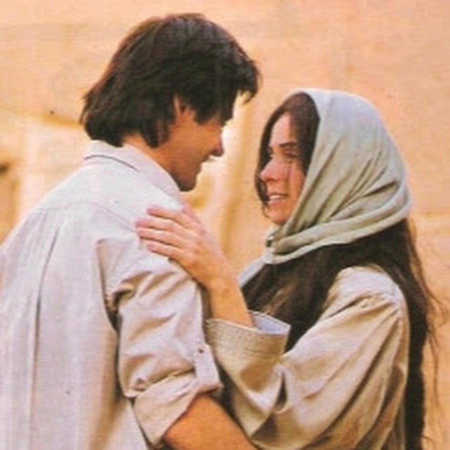 жади клон. сериал клон танец жади для саида. клон встреча жади и лукаса. жади лукас латифа. сериал клон жади и лукас.