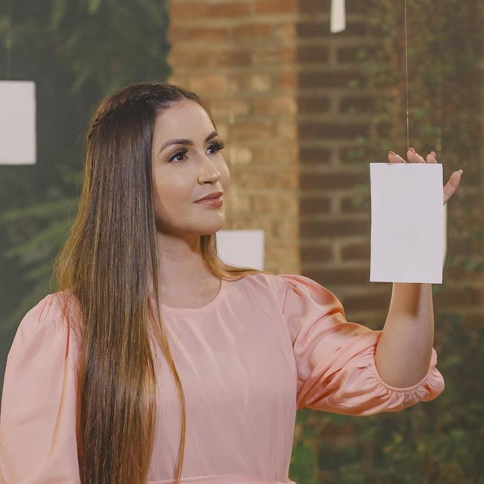 Luana Rodrigues Oficial Net Worth & Earnings (2026)