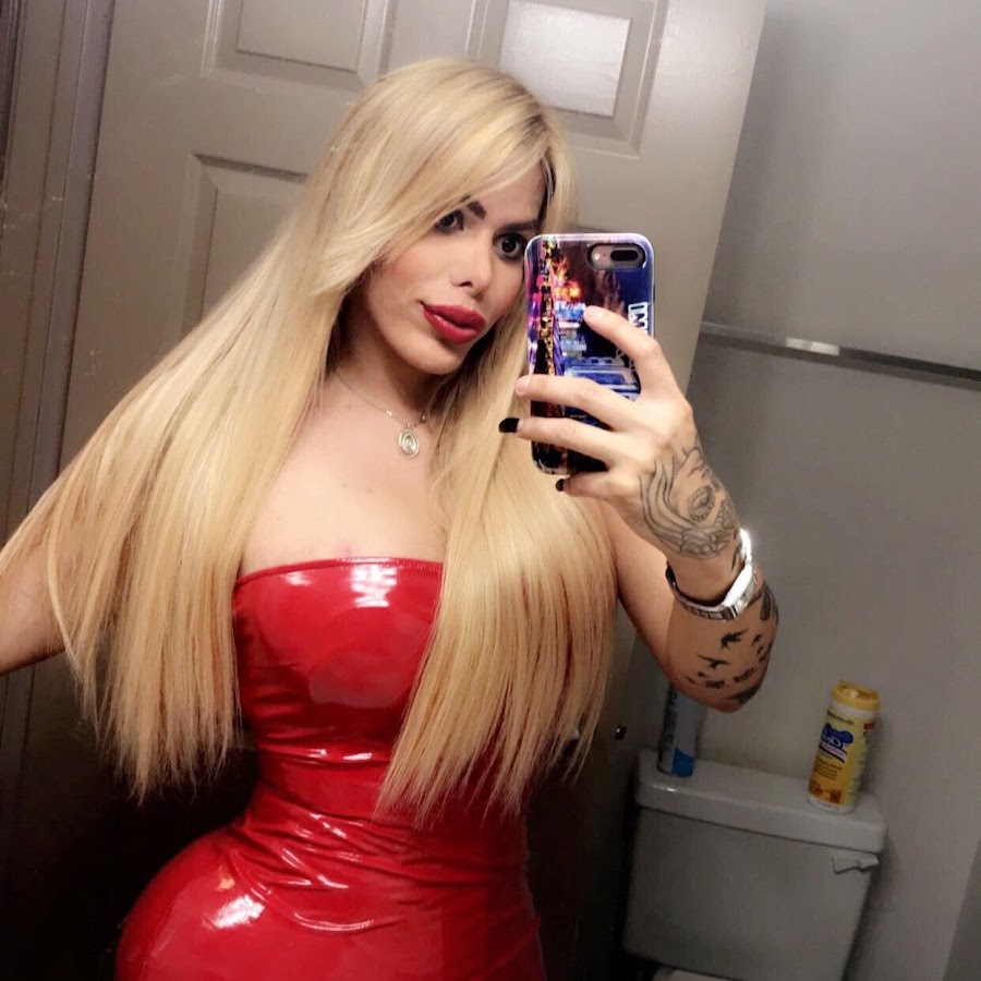 Dayana polansky - YouTube