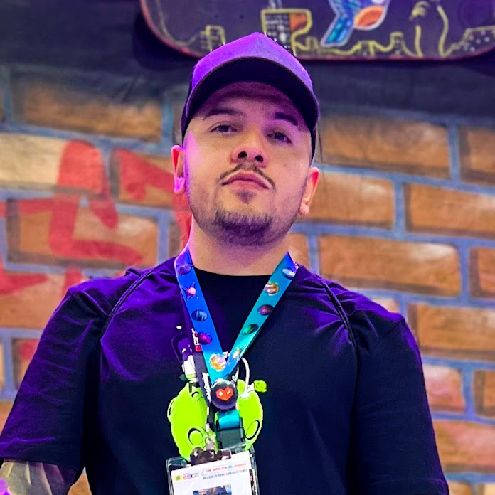 AllissonCOD Net Worth & Earnings (2025)