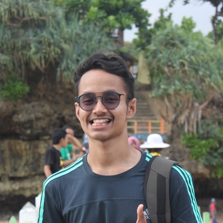 Rizqi Rajabhani - YouTube