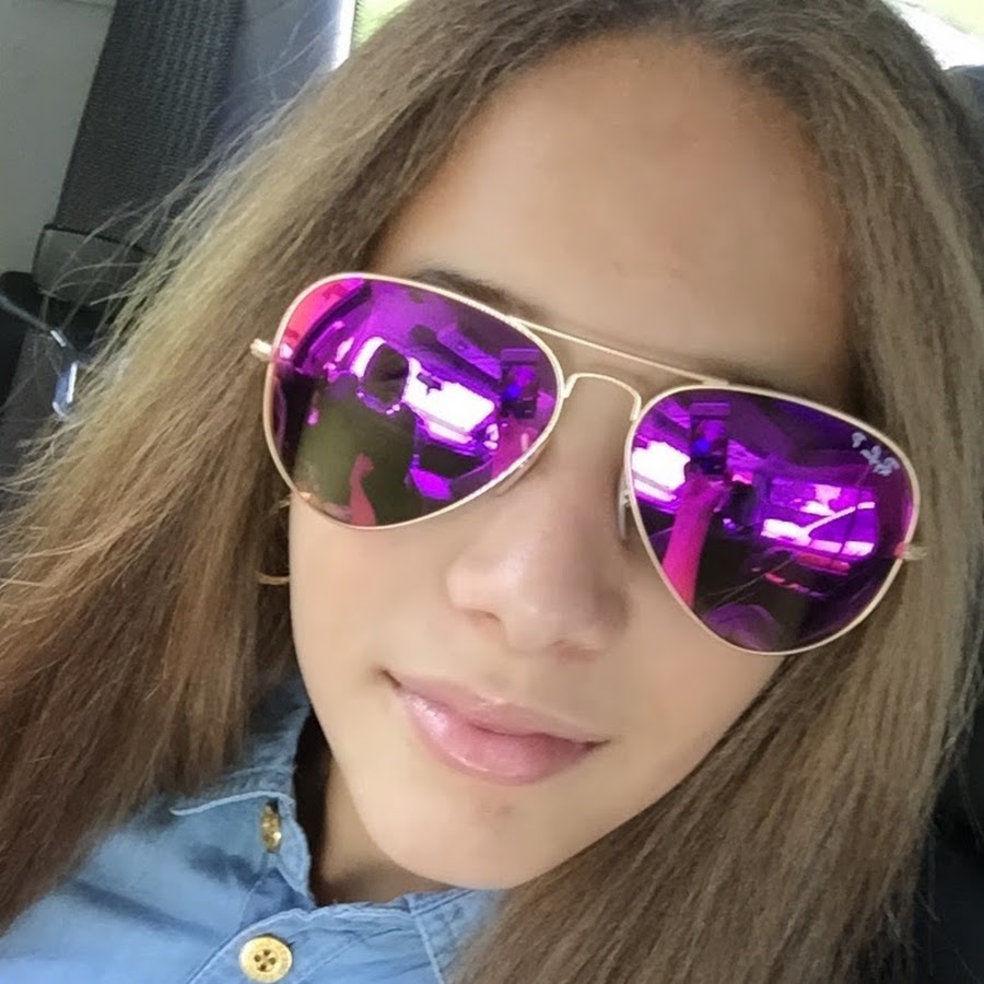 Yoselyn_.c - YouTube