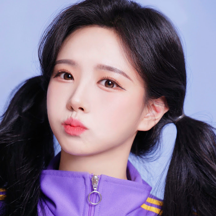 유소나 Net Worth & Earnings (2025)