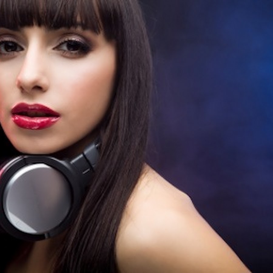 ай а вона мм ай. ай а вона мм ай. виниловая пластинка arctic monkeys. ай а вона мм ай. Drunk groove певица.